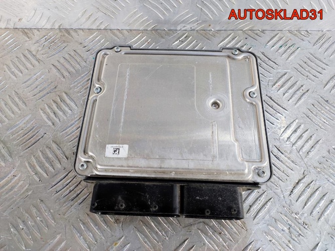 Блок ЭБУ Opel Astra J 55585024 2,0 A20DTH Дизель