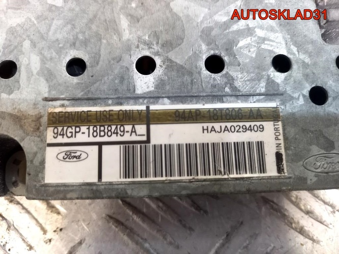 Усилитель магнитолы VW Sharan 94GP18B849A