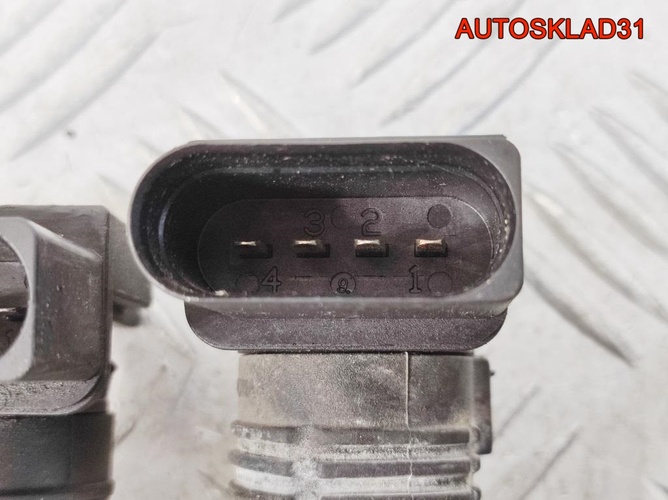 Катушка зажигания Volkswagen Polo 03D905115F
