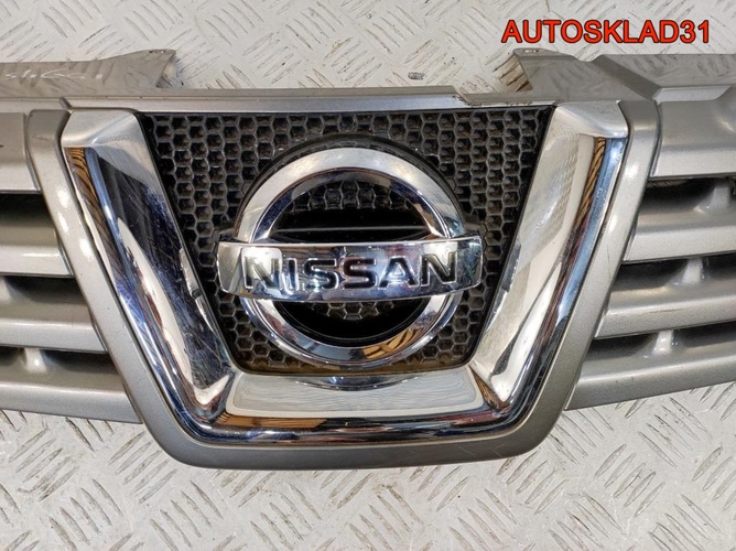 Решетка радиатора Nissan Qashqai J1 62310JD00B
