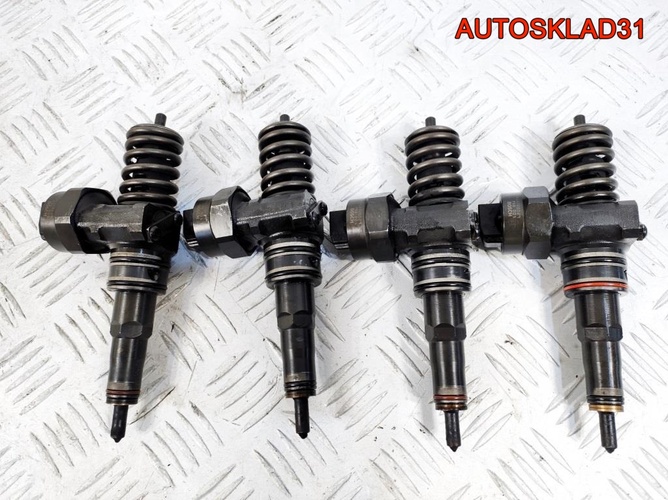 Форсунка дизельная VW Sharan 1.9 AUY 038130073AC