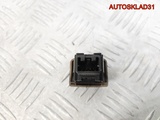 Кнопка аварийной сигнализации Nissan Note E11 (Изображение 4)