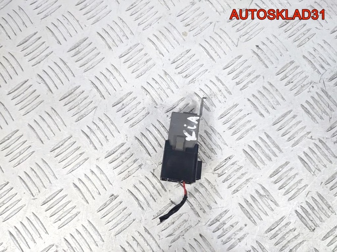 Реле обогрева сидений Kia Ceed 937101H000 Реле обогрева сидений Kia Ceed 937101H000
