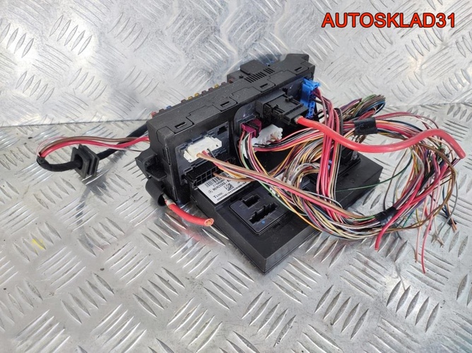 Блок предохранителей Mercedes Benz W211 2115453801