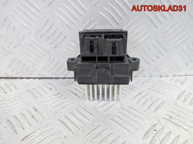 Резистор отопителя Opel Astra J 13503201 Резистор отопителя Opel Astra J 13503201