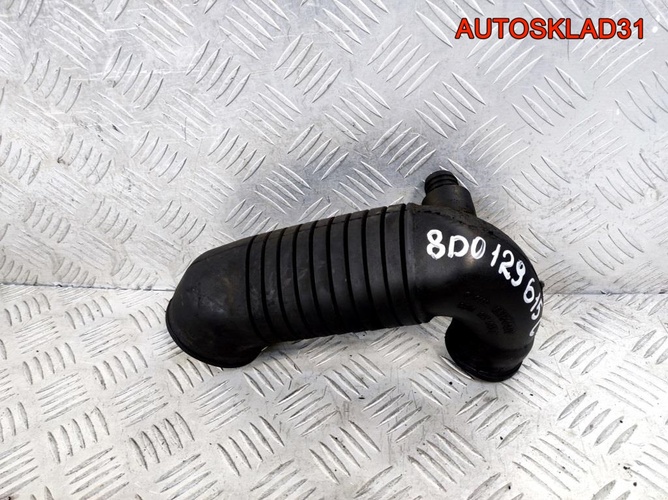 Патрубок турбины VW Passat B5 1,9 AJM 8D0129615C