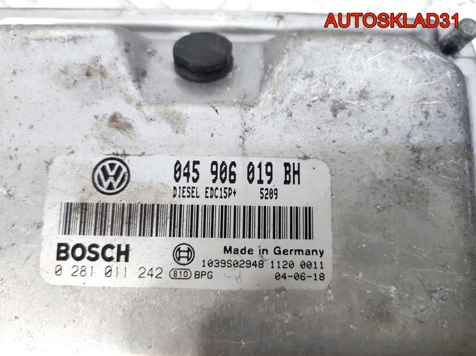 Блок ЭБУ Volkswagen Polo 045906019BH Дизель