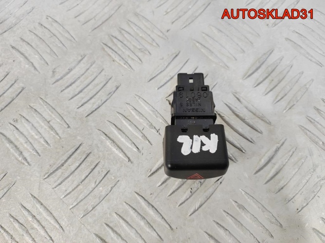 Кнопка аварийной сигнализации Nissan Micra K12