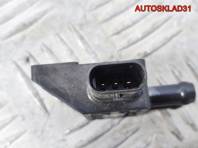 Датчик абсолютного давления BMW F30 13628570686