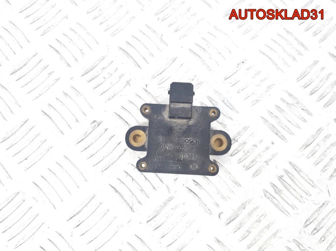 Датчик ускорения Audi 100 C4 443907388