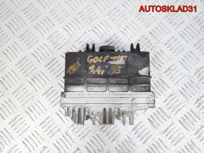 Блок ЭБУ Volkswagen Golf 3 1,4 Бензин 030906026R