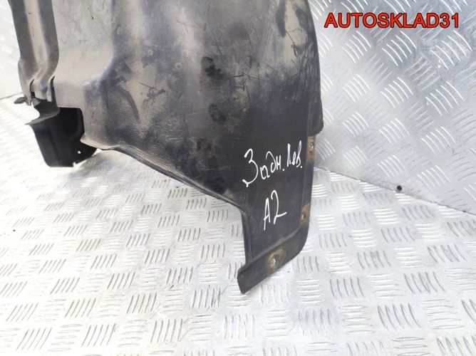 Локер задний правый Audi A2 8Z0810171C Локер задний правый Audi A2 8Z0810171C