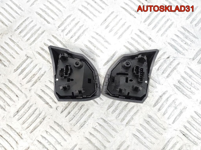Кнопка в мультируль Opel Astra H 13126750