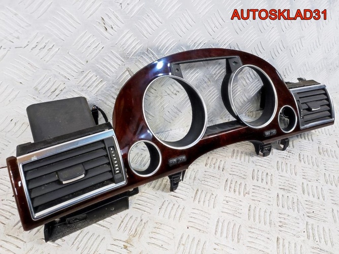 Накладка приборной панели Audi A8 D3 4E1857115