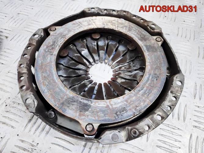 Комплект сцепления МКПП VW Polo 1,2 BBM 03D105271 