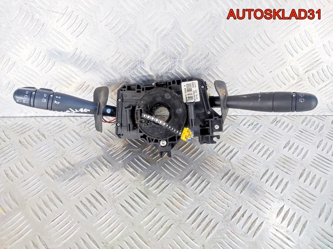 Переключатель подрулевой Lada Largus 8200792584 Переключатель подрулевой Lada Largus 8200792584