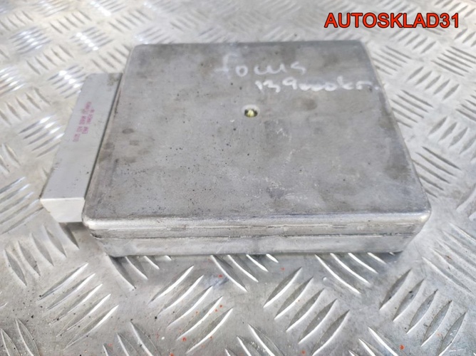 Блок ЭБУ Ford Focus 1 1S4F12A650BE Бензин