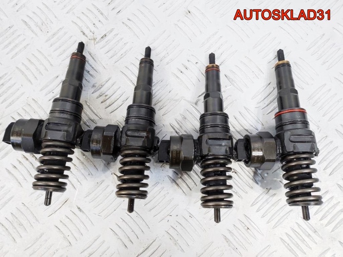 Форсунка дизельная VW Sharan 1.9 AUY 038130073AC