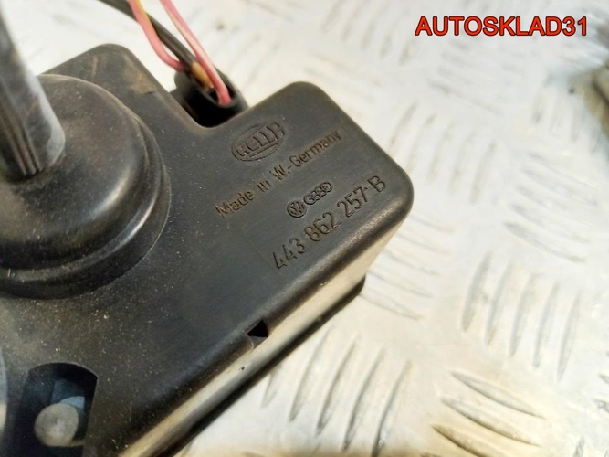 Вакуум центрального замка Audi 100 C4 443862257B