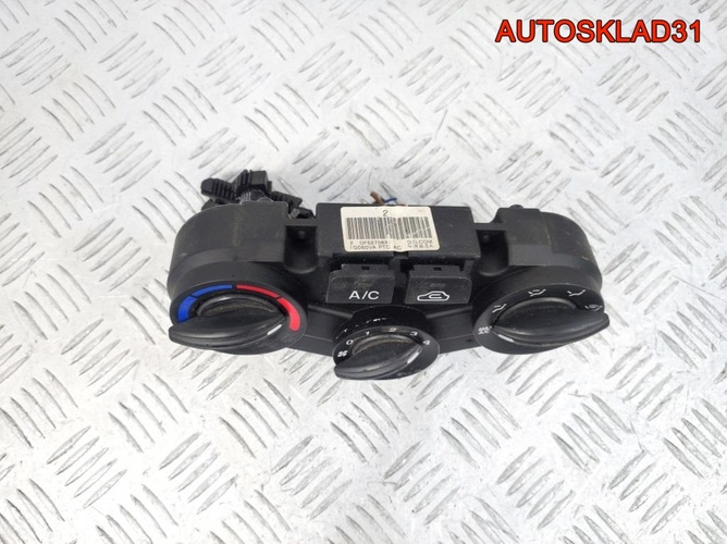 Блок управления отопителем Kia Rio 972501G000