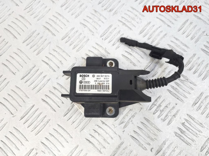 Датчик ускорения Volkswagen Passat B5 4B0907637A