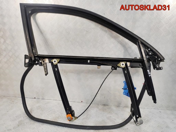 Рамка двери передней правой Audi A4 B6 8E0837462A