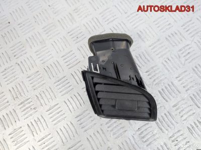 Дефлектор воздушный правый Skoda Fabia 6V0819702 - АвтоСклад31.рф - авторазборка контрактные б/у запчасти в г. Белгород