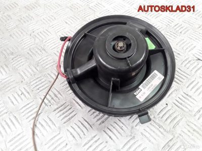 Моторчик отопителя Volkswagen Polo 6N1819021 - АвтоСклад31.рф - авторазборка контрактные б/у запчасти в г. Белгород