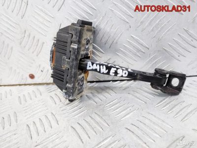 Ограничитель двери передний BMW E90 51217176807 - АвтоСклад31.рф - авторазборка контрактные б/у запчасти в г. Белгород