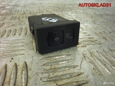 Кнопка обогрева сидений VW Passat B5 3B0963564C - АвтоСклад31.рф - авторазборка контрактные б/у запчасти в г. Белгород