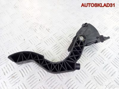 Педаль газа Volkswagen Passat B5 8D1721523A - АвтоСклад31.рф - авторазборка контрактные б/у запчасти в г. Белгород