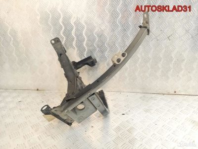 Кронштейн крепления крыла Audi A8 D3 4E0821138F - АвтоСклад31.рф - авторазборка контрактные б/у запчасти в г. Белгород