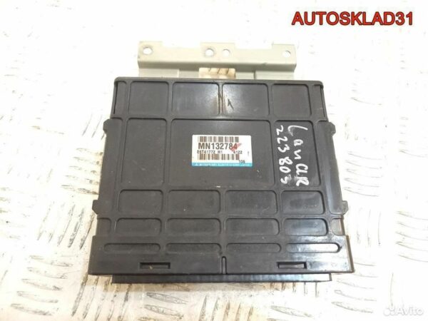 Трапеция стеклоочистителя Audi A8 D3 4E1955023C - АвтоСклад31.рф - авторазборка контрактные б/у запчасти в г. Белгород