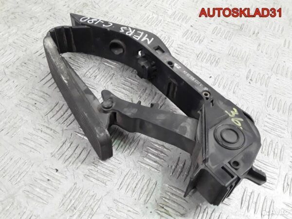 Фара правая Opel Corsa D 93189358 - АвтоСклад31.рф - авторазборка контрактные б/у запчасти в г. Белгород