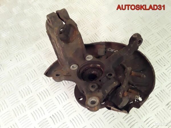 Кронштейн двигателя правый VW Passat B6 2.0 BLR - АвтоСклад31.рф - авторазборка контрактные б/у запчасти в г. Белгород