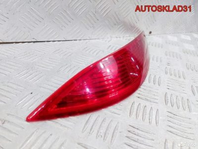 Отражатель задний правый Opel Astra H Cabrio - АвтоСклад31.рф - авторазборка контрактные б/у запчасти в г. Белгород