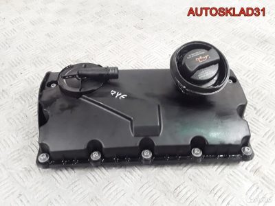 Крышка клапанная Skoda Octavia A5 BXE 038103475N - АвтоСклад31.рф - авторазборка контрактные б/у запчасти в г. Белгород