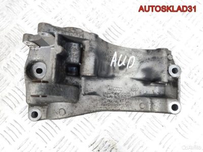 Кронштеин гидроусилителя VW Polo AUD 030145189H - АвтоСклад31.рф - авторазборка контрактные б/у запчасти в г. Белгород