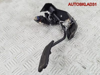 Педаль газа Toyota Corolla Verso 2.2 тд 7801013011 - АвтоСклад31.рф - авторазборка контрактные б/у запчасти в г. Белгород
