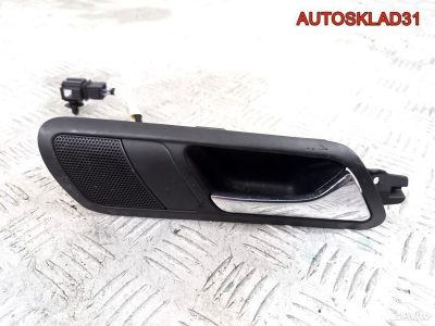 Ручка двери задней внутренняя правая VW Passat B6 - АвтоСклад31.рф - авторазборка контрактные б/у запчасти в г. Белгород