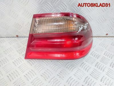 Фонарь задний наружный правый Mercedes Benz W210 - АвтоСклад31.рф - авторазборка контрактные б/у запчасти в г. Белгород
