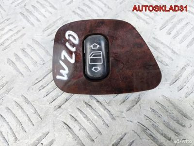 Кнопка стеклоподъемника задняя прав. Mercedes W210 - АвтоСклад31.рф - авторазборка контрактные б/у запчасти в г. Белгород