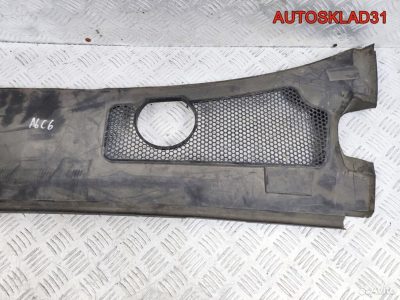 Решетка стеклоочистителя Audi A6 C6 4F1819447 - АвтоСклад31.рф - авторазборка контрактные б/у запчасти в г. Белгород