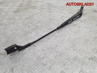 Поводок стеклоочистителя левый VW Touran - АвтоСклад31.рф - авторазборка контрактные б/у запчасти в г. Белгород