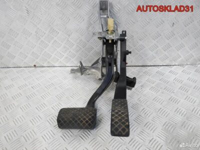 Блок педалей АКПП Audi A4 B5 8D1723140 - АвтоСклад31.рф - авторазборка контрактные б/у запчасти в г. Белгород