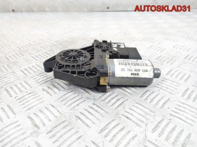 Моторчик стеклоподъёмника VW Passat B5 3B9839751CD - АвтоСклад31.рф - авторазборка контрактные б/у запчасти в г. Белгород