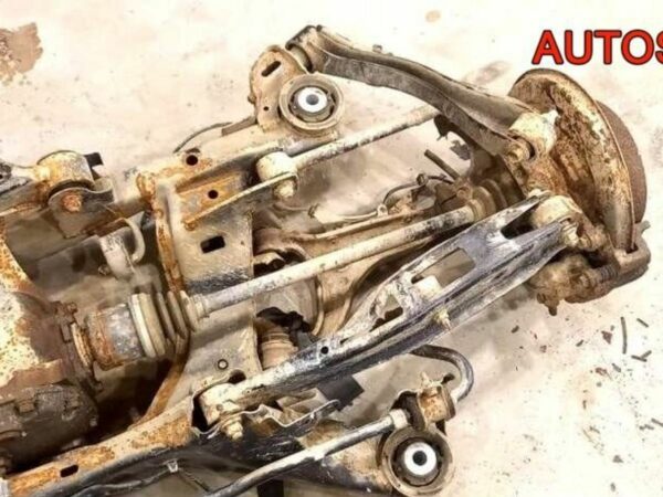 Форсунки инжекторные Audi 100 C4 078133551A - АвтоСклад31.рф - авторазборка контрактные б/у запчасти в г. Белгород