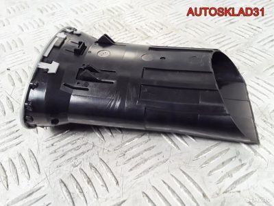 Дефлектор воздушный Ford Focus 2 4M51AO14L21AD - АвтоСклад31.рф - авторазборка контрактные б/у запчасти в г. Белгород