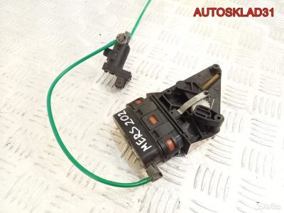 Клапан воздушный Mercedes Benz W202 A2028000179 - АвтоСклад31.рф - авторазборка контрактные б/у запчасти в г. Белгород