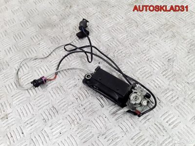 Ручка двери передней правая Audi A4 B5 8D0837208A - АвтоСклад31.рф - авторазборка контрактные б/у запчасти в г. Белгород
